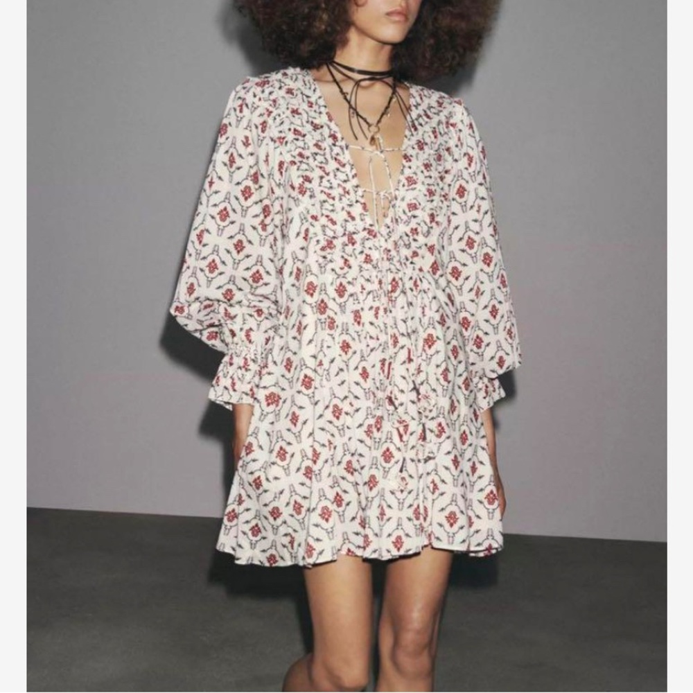Zara ZW Collection Printed White Cotton Boho Chic Long Sleeve Dress Size S NEW